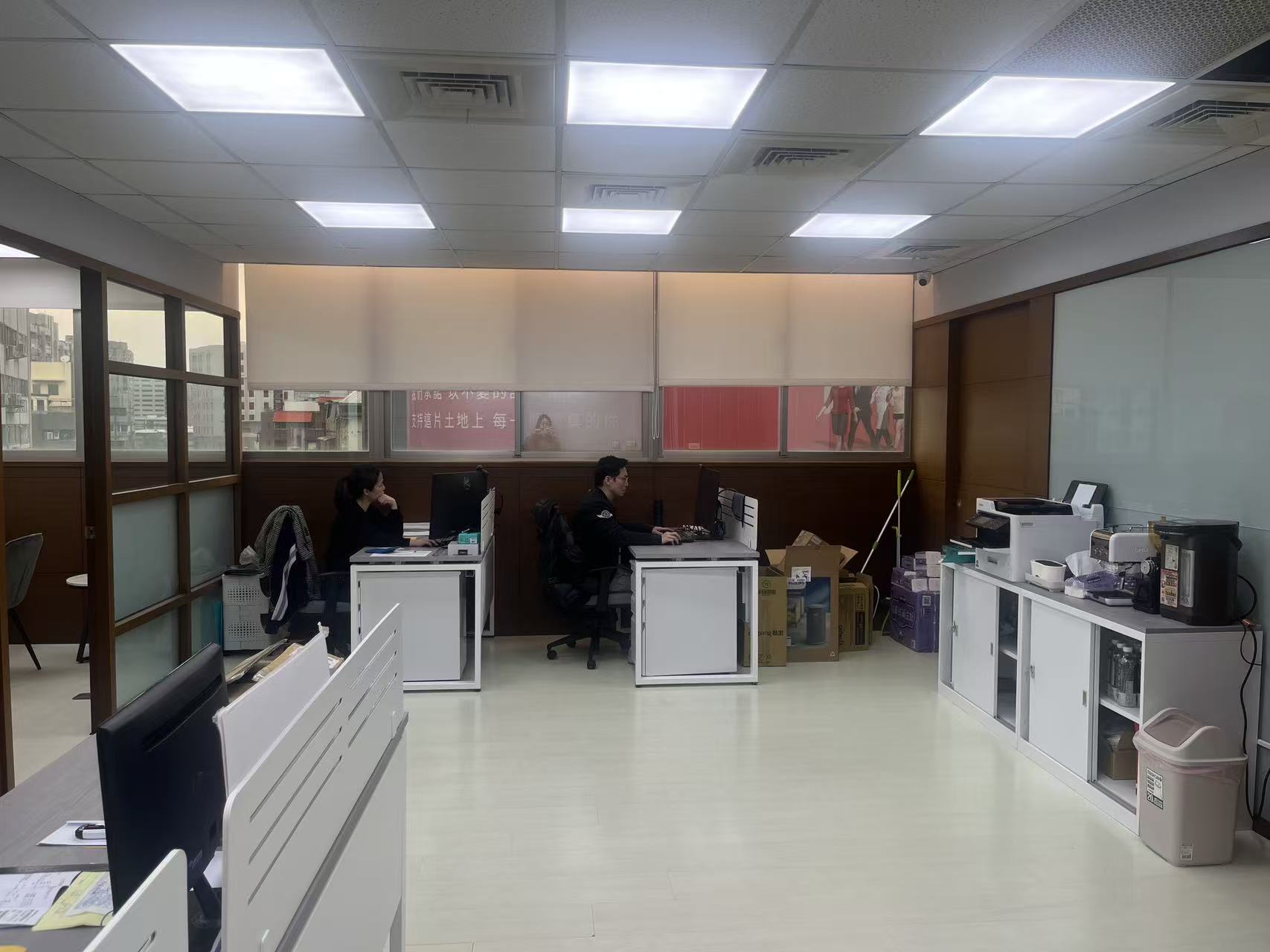乔沁办公环境